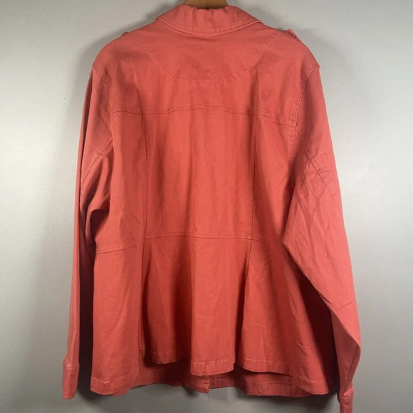 Torrid Women Jacket Size 4 Peach Pink Tencel Denim Chore Pocket Chambray Shacket - Picture 6 of 12